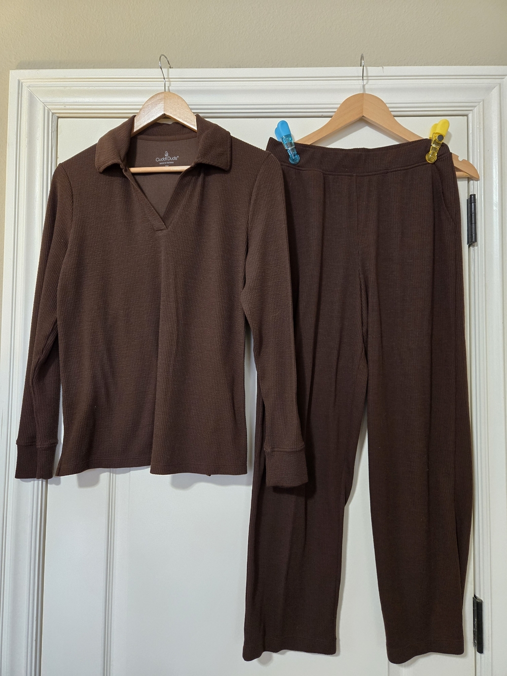 Cuddl Duds Women's Brown Knit Two-Piece Very Soft Cozy Lounge Set